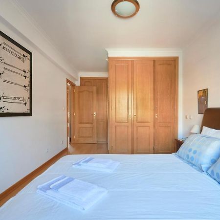 Apartamento Junto Nova&Praia Carcavelos II Dış mekan fotoğraf