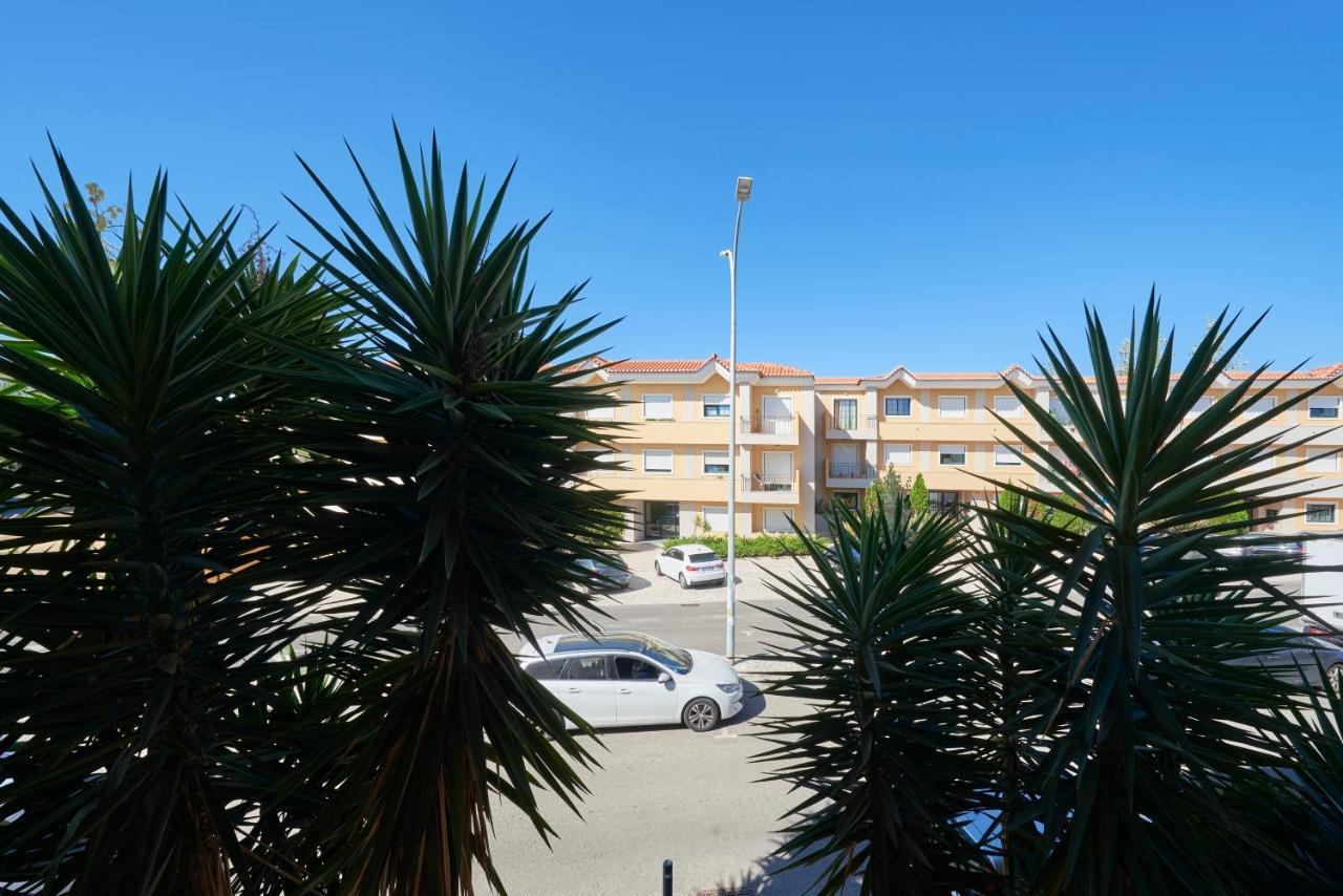 Apartamento Junto Nova&Praia Carcavelos II Dış mekan fotoğraf
