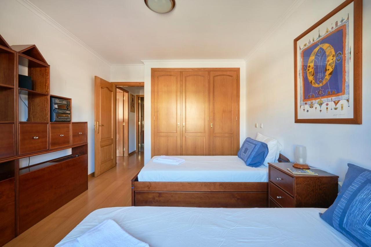 Apartamento Junto Nova&Praia Carcavelos II Dış mekan fotoğraf